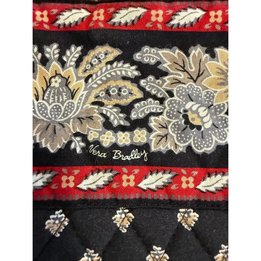 Vera Bradley Classic Black‎ Hanging Travel Organizer Toiletry Bag Quilted Floral